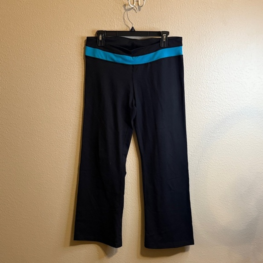 Lululemon Black and Blue Bottoms SZ M